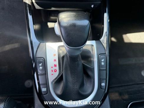 Certified 2022 Kia Forte GT-Line w/ GT-Line Premium Package FWD image 11