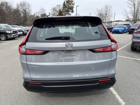 Used 2024 Honda CR-V LX image 6