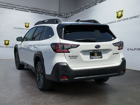 Used 2025 Subaru Outback Onyx Edition AWD/4WD image 7