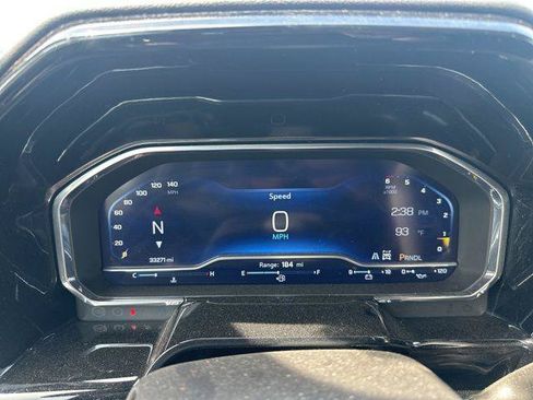 Used 2023 Chevrolet Silverado 1500 LT AWD/4WD image 14
