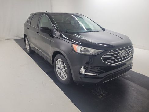 Used 2021 Ford Edge SEL w/ Cargo Accessory Package AWD/4WD image 13