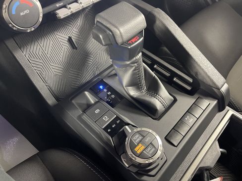 Used 2025 Toyota Tacoma SR image 25