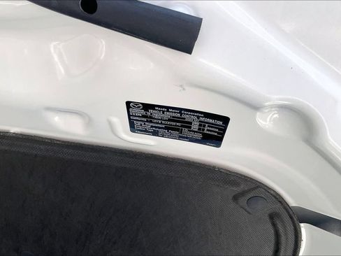 Used 2023 MAZDA MAZDA3 s FWD image 33