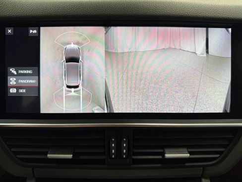 Used 2020 Porsche Cayenne AWD/4WD image 25