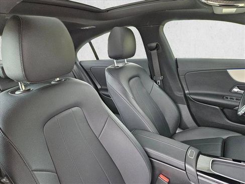 Used 2025 Mercedes-Benz CLA 250 4MATIC image 23