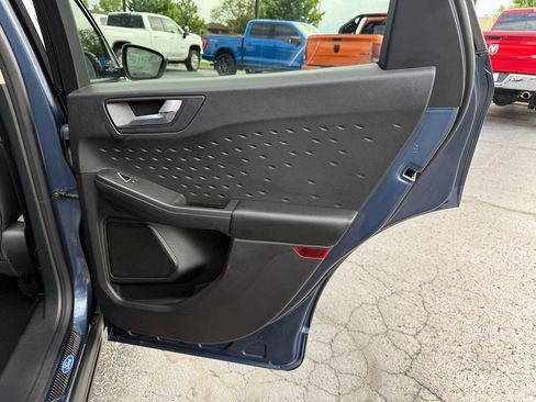 Used 2020 Ford Escape SEL FWD image 22