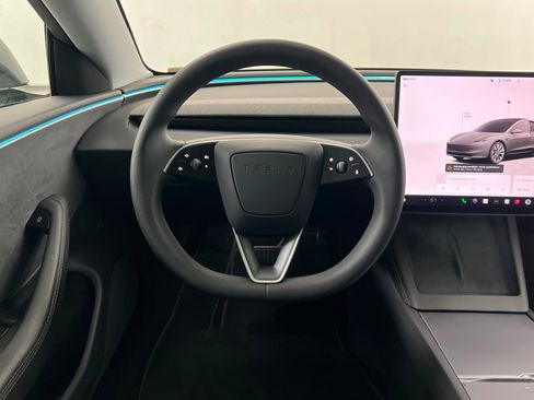 Used 2025 Tesla Model 3 Long Range AWD/4WD image 12