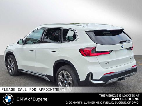 Used 2025 BMW X1 xDrive28i w/ Premium Package AWD/4WD image 5