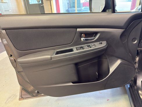 Used 2012 Subaru Impreza 2.0i Sport Premium image 14