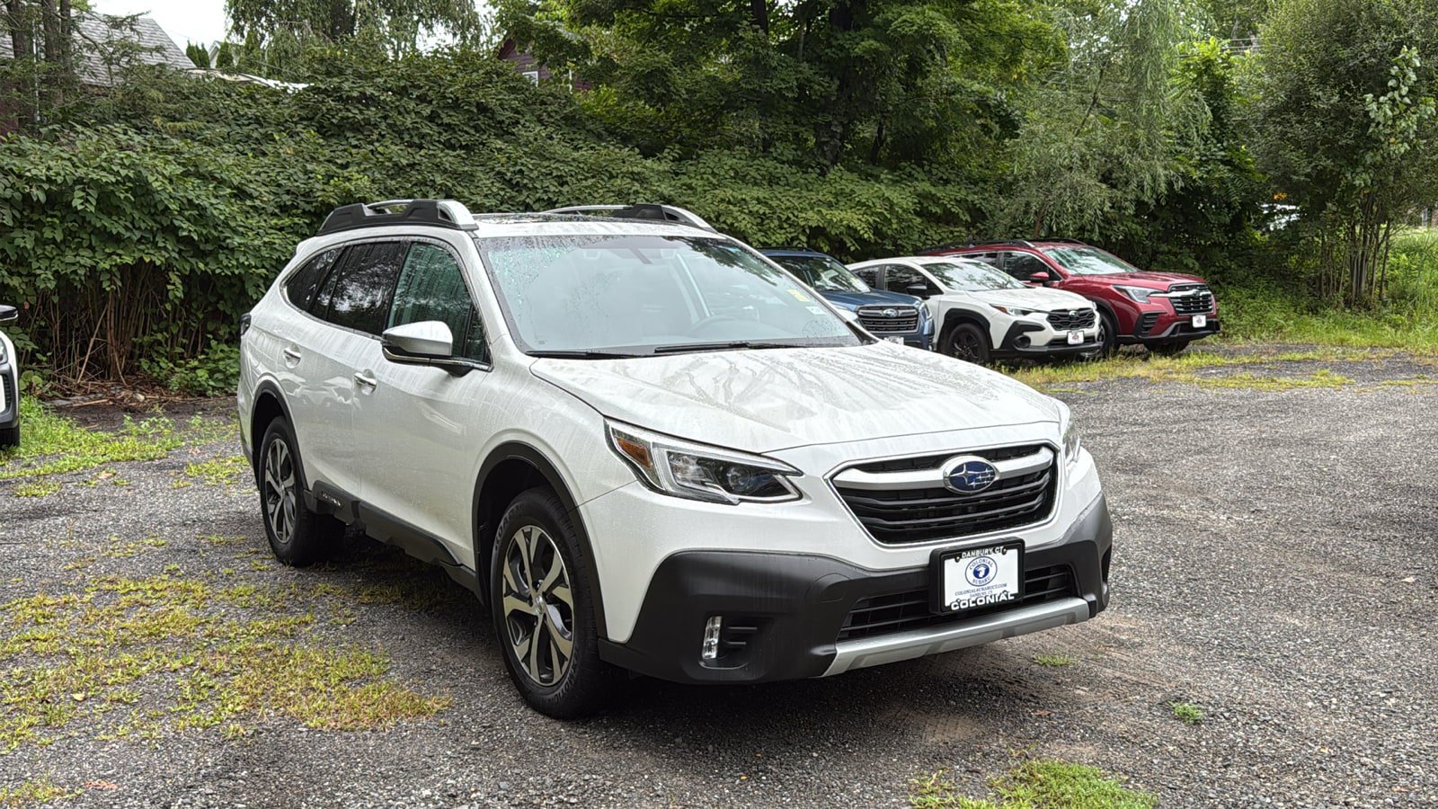 Used 2022 Subaru Outback Touring AWD/4WD image 3