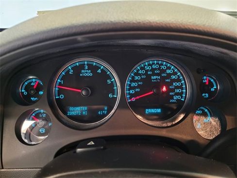 Used 2010 Chevrolet Tahoe LS image 24