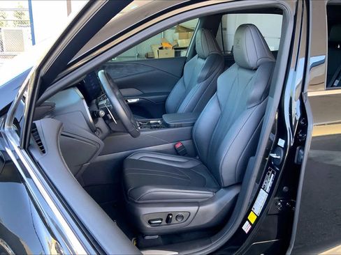 Used 2024 Lexus RX 350 F Sport w/ Convenience Package image 8