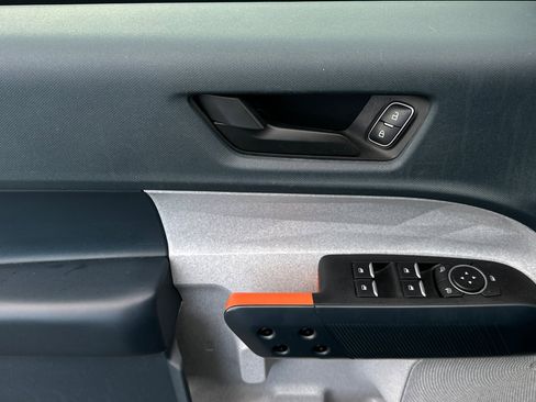 Used 2022 Ford Maverick XLT w/ XLT Luxury Package image 11