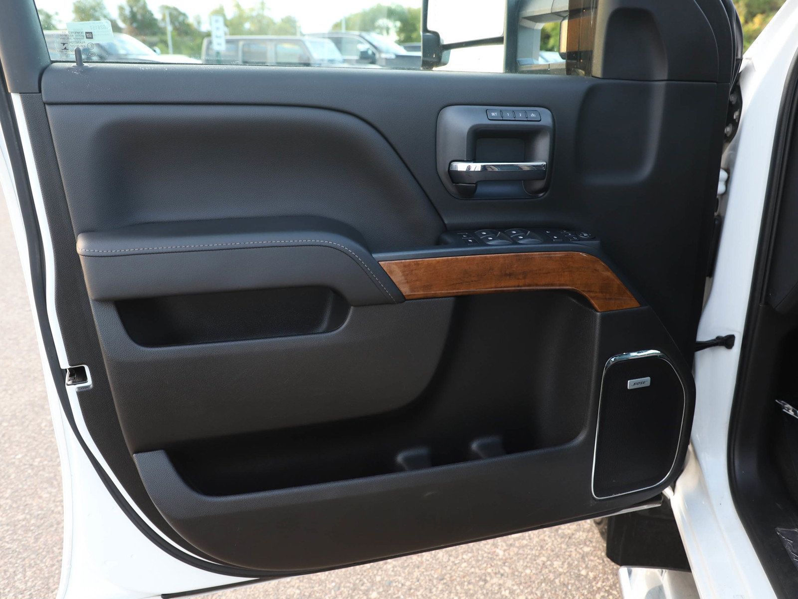 Used 2018 Chevrolet Silverado 3500 High Country w/ Duramax Plus Package AWD/4WD image 20