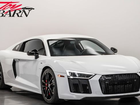 Used 2018 Audi R8 V10 image 7