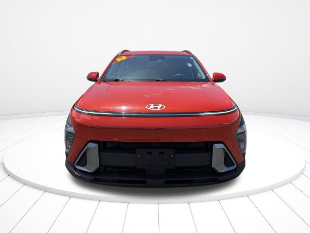 Used 2025 Hyundai Kona SEL AWD/4WD image 8