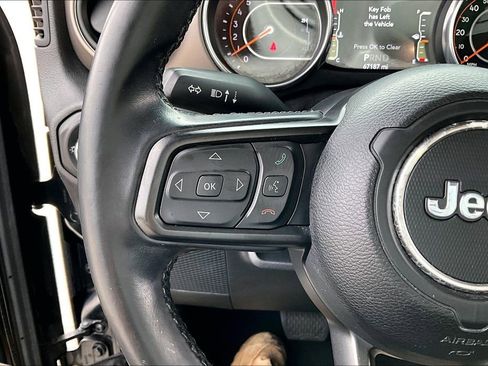 Used 2021 Jeep Wrangler Unlimited Sport S image 11