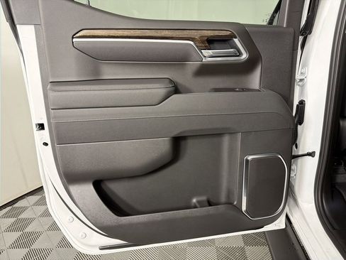 New 2026 GMC Sierra 1500 Elevation w/ Elevation Premium Package image 19