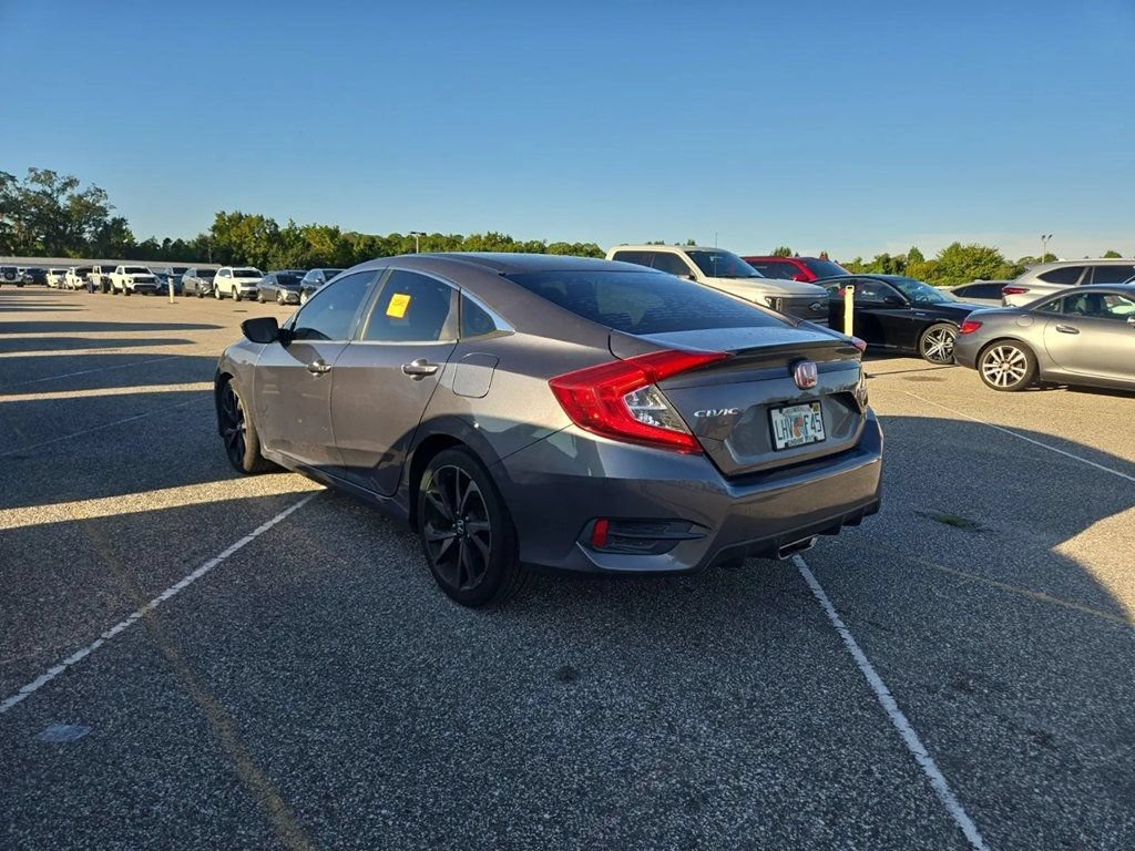 Used 2019 Honda Civic Sport image 2