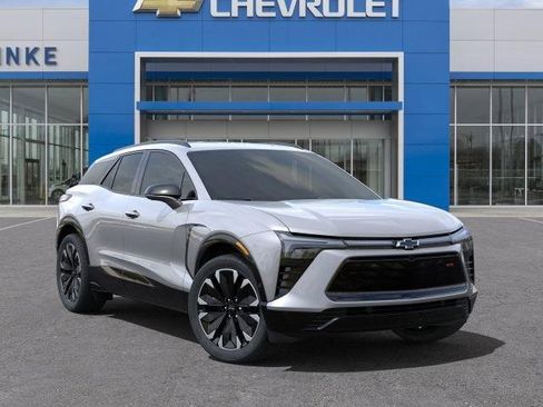 New 2025 Chevrolet Blazer EV RS image 7