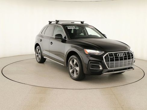 Used 2023 Audi Q5 2.0T Premium AWD/4WD image 10