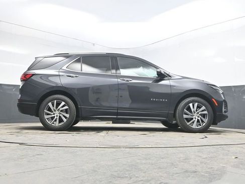 Used 2022 Chevrolet Equinox Premier w/ LPO, Floor Liner Package image 39