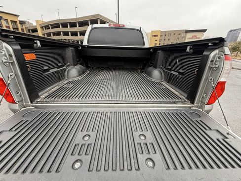 Used 2006 Toyota Tundra SR5 image 16