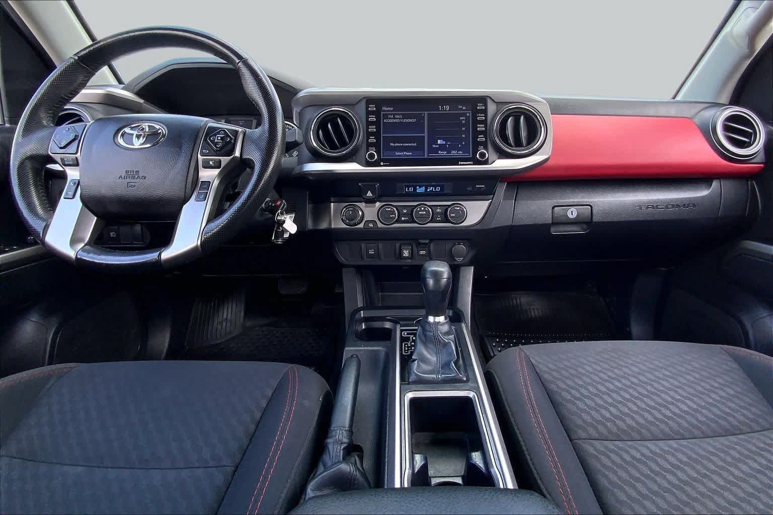 Used 2022 Toyota Tacoma SR5 AWD/4WD image 15