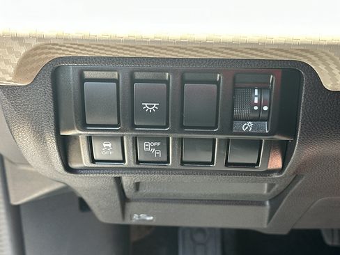 Used 2022 Subaru Ascent Premium AWD/4WD image 26