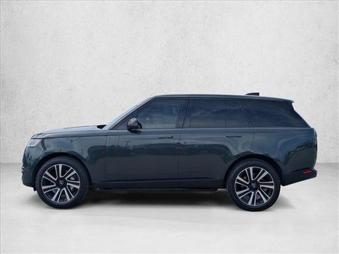 Used 2023 Land Rover Range Rover SE AWD/4WD image 9