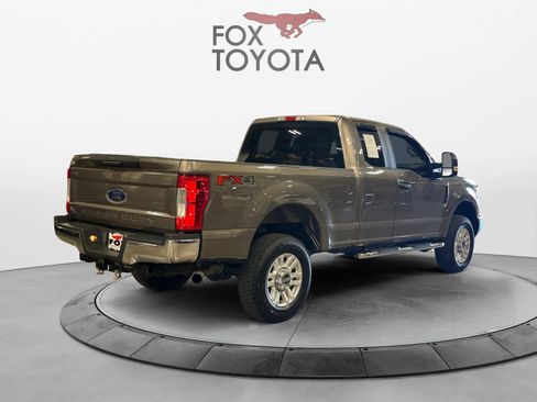 Used 2019 Ford F250 XL w/ STX Appearance Package image 6
