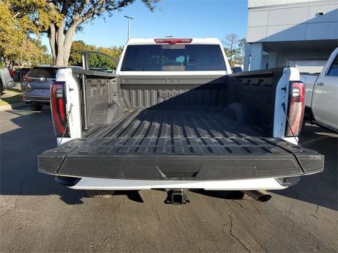 Used 2025 GMC Sierra 2500 AT4 w/ AT4 Premium Plus Package image 85