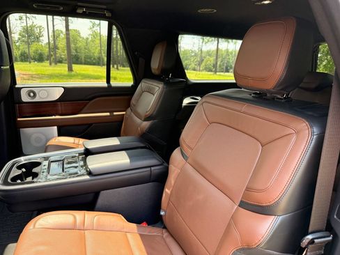 Used 2023 Lincoln Navigator L Reserve w/ Equipment Group 201A AWD/4WD image 30