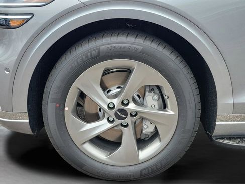New 2026 Genesis GV70 2.5T Advanced AWD/4WD image 25