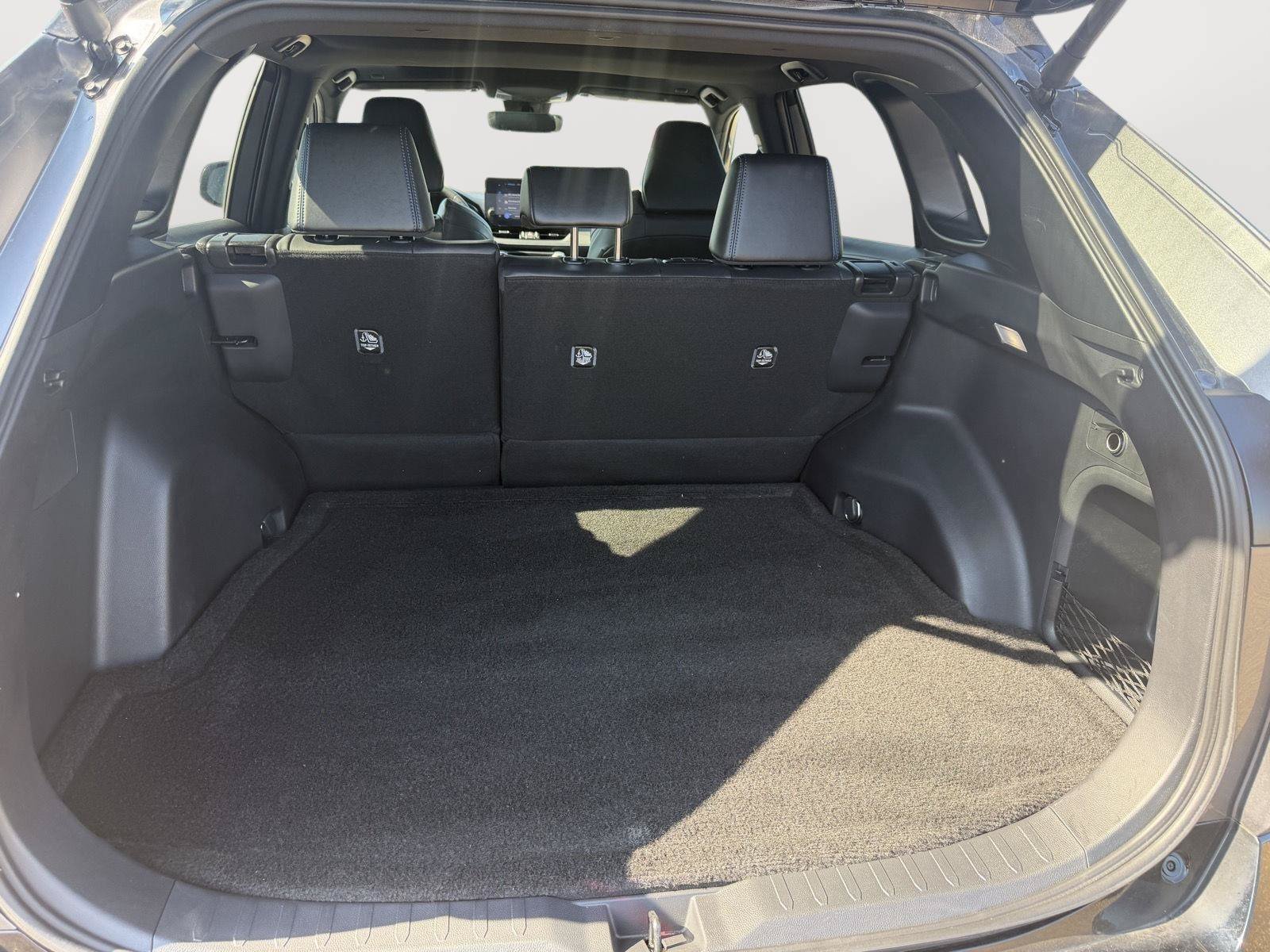 Used 2024 Toyota RAV4 XSE AWD/4WD image 23