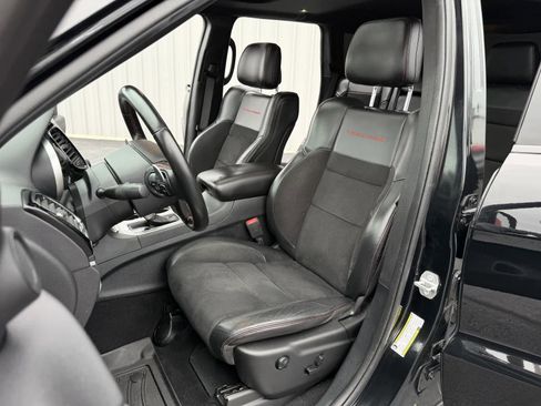 Used 2020 Jeep Grand Cherokee Trailhawk image 40