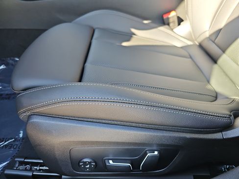 New 2026 BMW 330i 330i NA w/ M Sport Package image 30