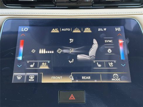 Used 2025 INFINITI QX80 Sensory AWD/4WD image 14