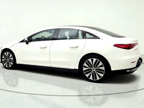 Used 2023 Mercedes-Benz EQE 350+ 4MATIC Sedan w/ Exclusive Trim Package image 7