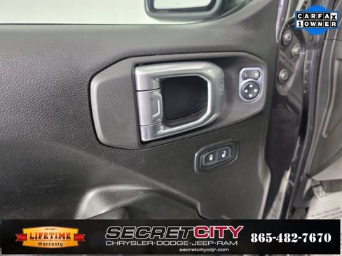 Used 2022 Jeep Wrangler Unlimited Willys image 12