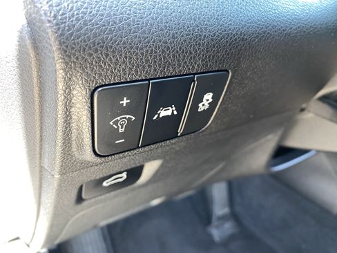 Used 2023 Kia K5 LXS FWD image 19