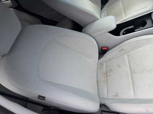 Used 2024 Hyundai Kona SEL AWD/4WD image 14