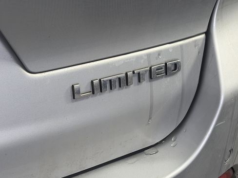 Used 2023 Jeep Grand Cherokee L Limited w/ Trailer Tow Group (B) image 19