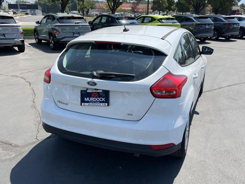 Used 2018 Ford Focus SE FWD image 8