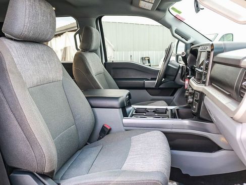 Used 2024 Ford F250 XLT w/ FX4 Off-Road Package image 17