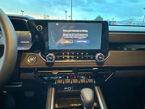 New 2026 Chevrolet Colorado Z71 w/ Technology Package image 13