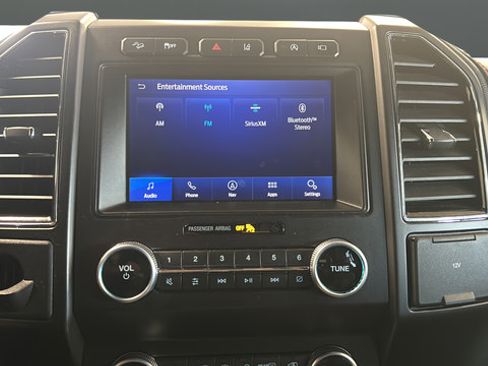 Used 2021 Ford Expedition Max Limited AWD/4WD image 15