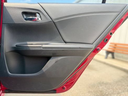 Used 2016 Honda Accord Sport image 22