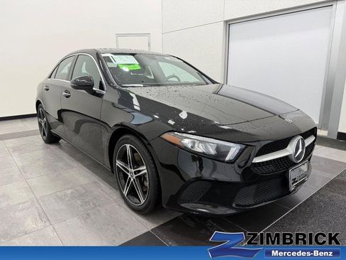 Used 2019 Mercedes-Benz A 220 4MATIC image 1