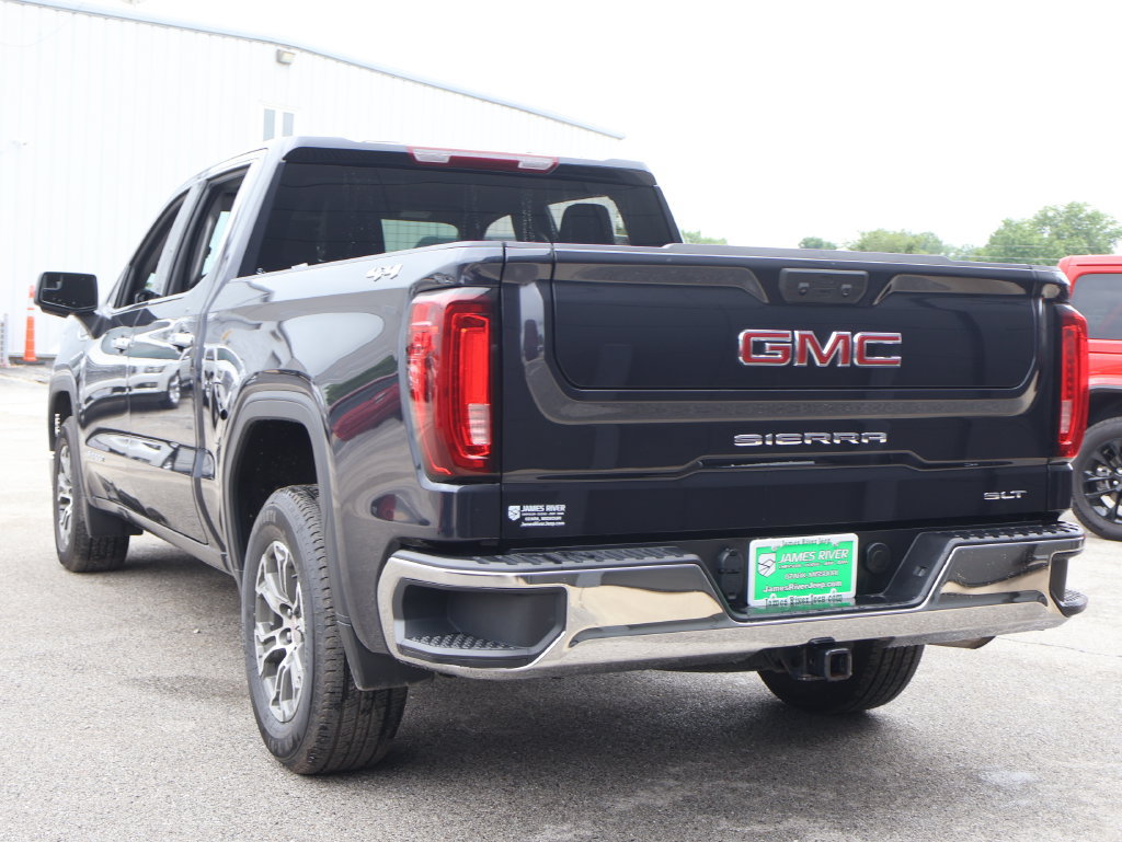 Used 2025 GMC Sierra 1500 SLT AWD/4WD image 3